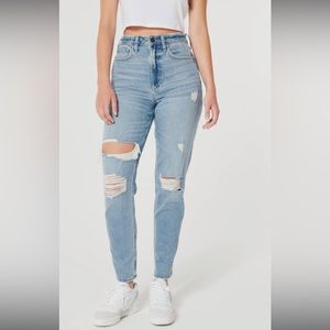 Hollister curvy high rise mom jean size 0R